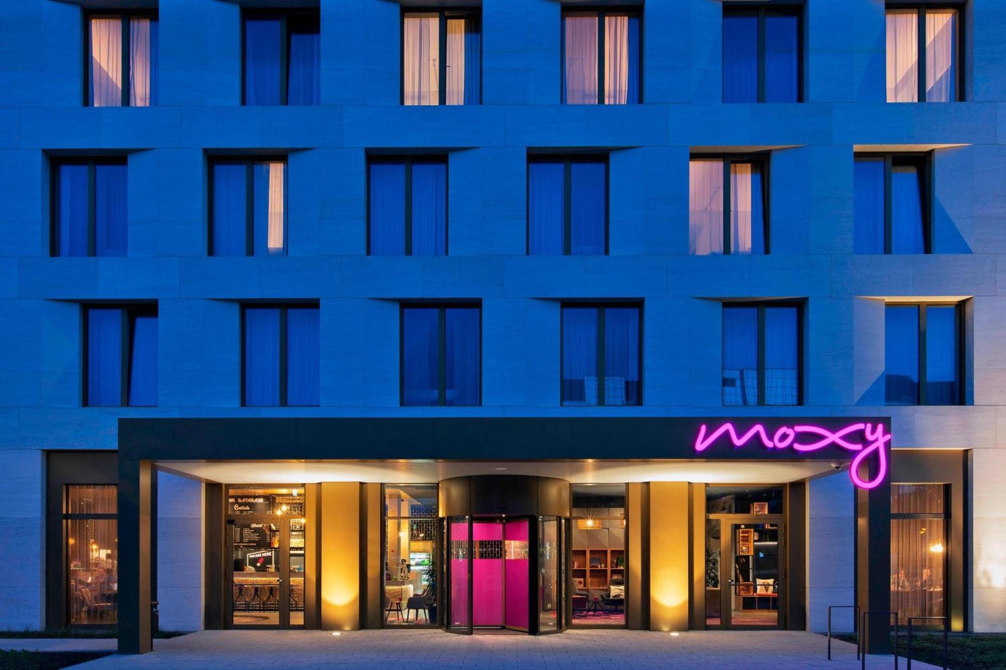 Moxy Darmstadt Esterno foto